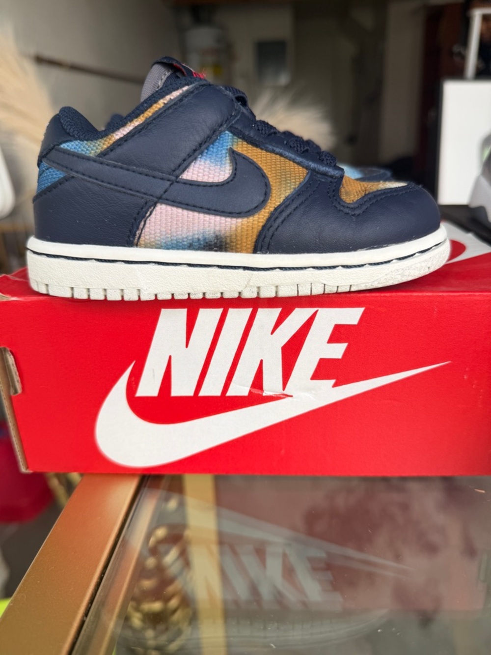 Boys 7C Nike Dunk Low Kids Navy Multicolor Tie-Dye Low Top Sneaker
